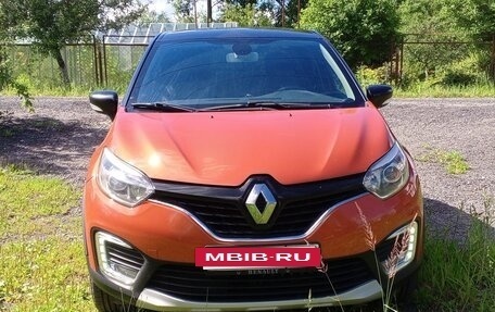 Renault Kaptur I рестайлинг, 2016 год, 1 350 000 рублей, 8 фотография