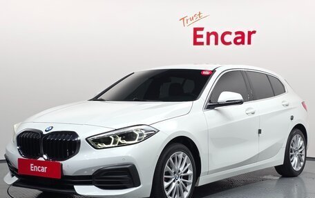 BMW 1 серия, 2020 год, 2 100 000 рублей, 1 фотография