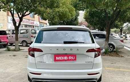 Skoda Karoq I, 2023 год, 1 660 000 рублей, 6 фотография
