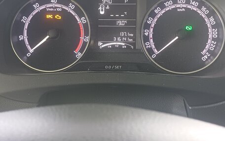 Skoda Rapid I, 2018 год, 850 000 рублей, 8 фотография