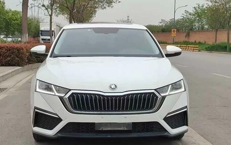 Skoda Octavia IV, 2022 год, 1 900 000 рублей, 2 фотография