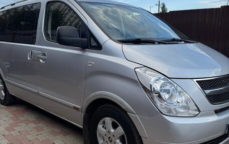 Hyundai Grand Starex Grand Starex I рестайлинг 2, 2009 год, 1 500 000 рублей, 3 фотография