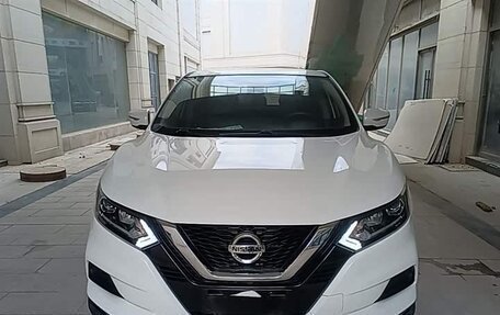 Nissan Qashqai, 2022 год, 1 550 000 рублей, 2 фотография