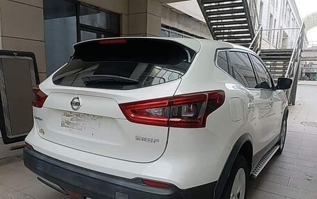 Nissan Qashqai, 2022 год, 1 550 000 рублей, 5 фотография