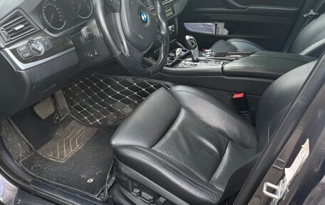 BMW 5 серия, 2013 год, 1 900 000 рублей, 11 фотография