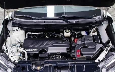 Nissan X-Trail, 2022 год, 2 100 000 рублей, 8 фотография