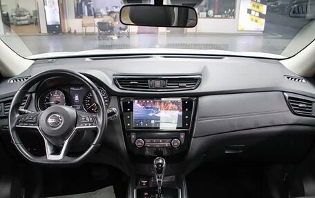 Nissan X-Trail, 2022 год, 2 100 000 рублей, 12 фотография