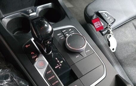 BMW 1 серия, 2020 год, 2 100 000 рублей, 13 фотография