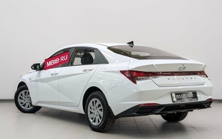 Hyundai Elantra, 2021 год, 1 950 000 рублей, 7 фотография