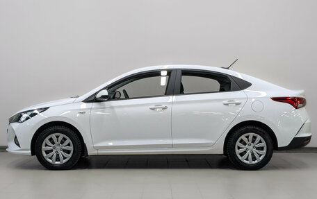 Hyundai Solaris II рестайлинг, 2022 год, 1 730 000 рублей, 8 фотография