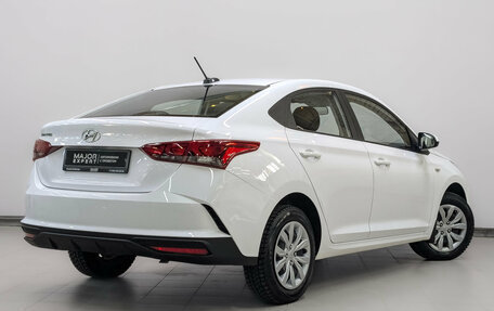 Hyundai Solaris II рестайлинг, 2022 год, 1 730 000 рублей, 5 фотография