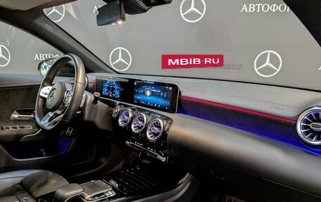 Mercedes-Benz CLA, 2019 год, 2 650 000 рублей, 13 фотография