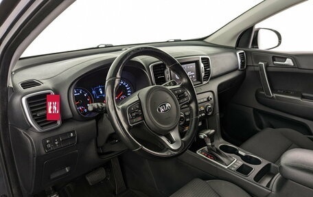 KIA Sportage IV рестайлинг, 2018 год, 1 995 000 рублей, 16 фотография