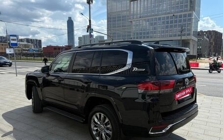 Toyota Land Cruiser, 2022 год, 10 000 000 рублей, 10 фотография