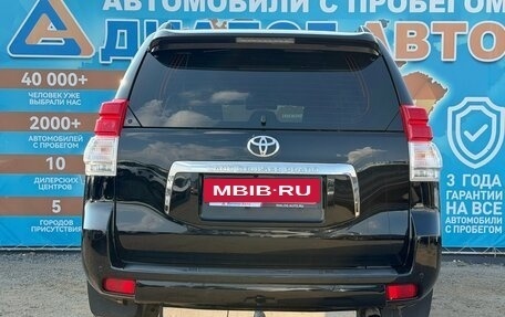 Toyota Land Cruiser Prado 150 рестайлинг 2, 2011 год, 2 700 000 рублей, 5 фотография