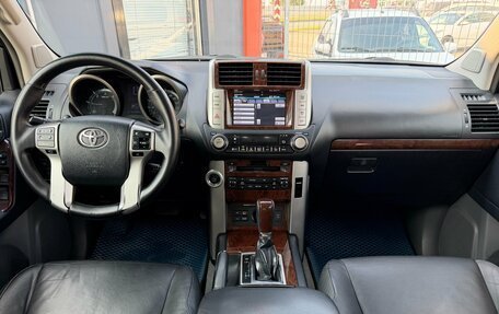 Toyota Land Cruiser Prado 150 рестайлинг 2, 2011 год, 2 700 000 рублей, 28 фотография