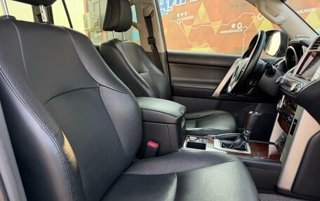 Toyota Land Cruiser Prado 150 рестайлинг 2, 2011 год, 2 700 000 рублей, 27 фотография