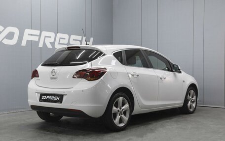 Opel Astra J, 2011 год, 710 000 рублей, 2 фотография