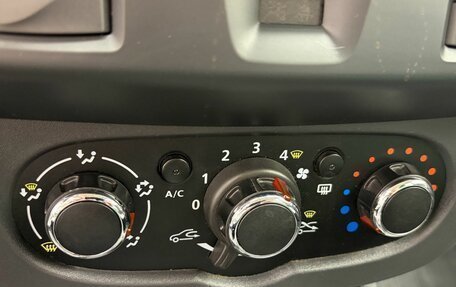 Renault Duster I рестайлинг, 2018 год, 1 349 000 рублей, 9 фотография