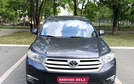 Toyota Highlander III, 2011 год, 2 000 050 рублей, 1 фотография