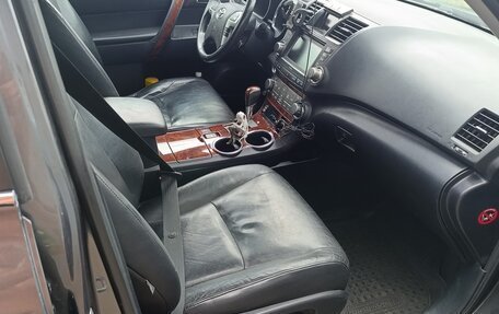 Toyota Highlander III, 2011 год, 2 000 050 рублей, 8 фотография