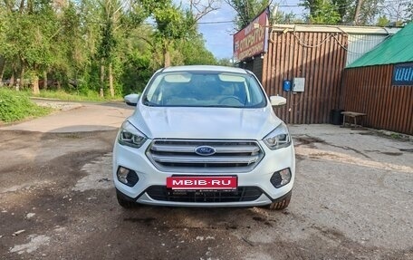 Ford Kuga III, 2017 год, 1 680 000 рублей, 2 фотография