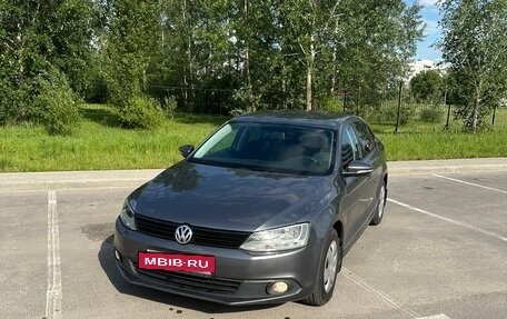 Volkswagen Jetta VI, 2014 год, 1 000 000 рублей, 16 фотография