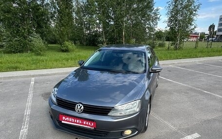 Volkswagen Jetta VI, 2014 год, 1 000 000 рублей, 15 фотография