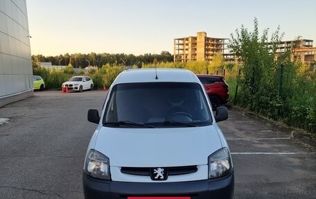Peugeot Partner II рестайлинг 2, 2008 год, 385 000 рублей, 2 фотография