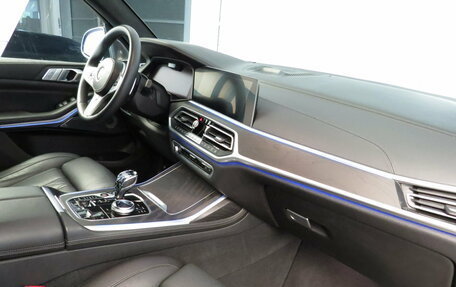 BMW X7, 2021 год, 9 490 000 рублей, 5 фотография