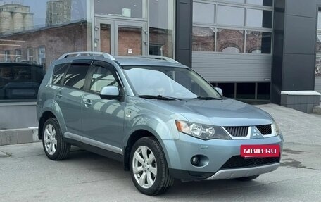 Mitsubishi Outlander III рестайлинг 3, 2008 год, 1 020 000 рублей, 3 фотография