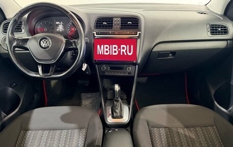 Volkswagen Polo VI (EU Market), 2017 год, 950 000 рублей, 12 фотография