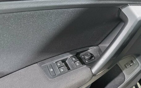 Volkswagen Tiguan II, 2020 год, 2 970 000 рублей, 14 фотография
