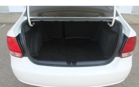 Volkswagen Polo VI (EU Market), 2011 год, 760 000 рублей, 16 фотография