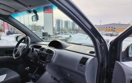 Hyundai Matrix I рестайлинг, 2005 год, 17 фотография
