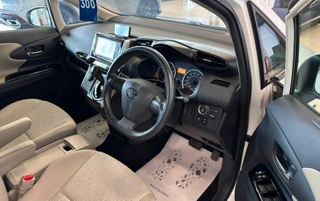 Toyota Wish II, 2010 год, 1 349 000 рублей, 10 фотография