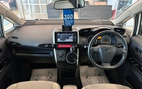 Toyota Wish II, 2010 год, 1 349 000 рублей, 16 фотография
