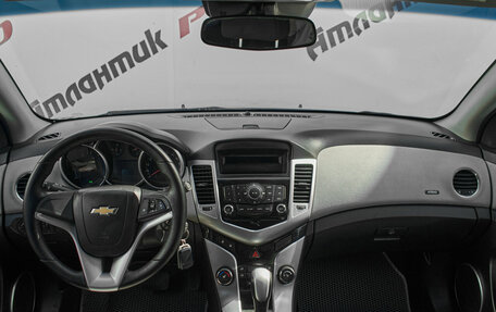 Chevrolet Cruze II, 2011 год, 750 000 рублей, 9 фотография