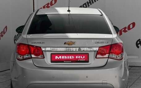 Chevrolet Cruze II, 2011 год, 750 000 рублей, 5 фотография