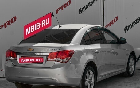 Chevrolet Cruze II, 2011 год, 750 000 рублей, 4 фотография