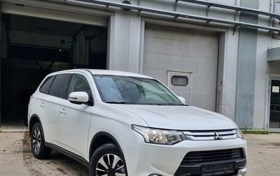 Mitsubishi Outlander III рестайлинг 3, 2014 год, 1 245 000 рублей, 1 фотография