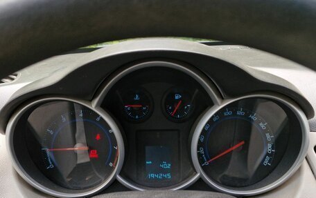Chevrolet Cruze II, 2011 год, 534 000 рублей, 2 фотография