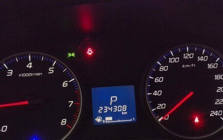 Mitsubishi Outlander III рестайлинг 3, 2014 год, 1 245 000 рублей, 2 фотография