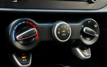 KIA Rio IV, 2020 год, 1 457 000 рублей, 13 фотография