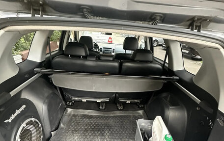 Mitsubishi Outlander III рестайлинг 3, 2007 год, 750 000 рублей, 12 фотография