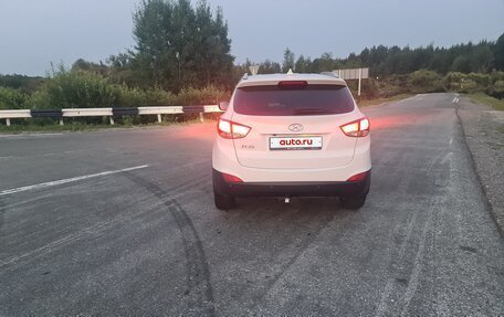 Hyundai ix35 I рестайлинг, 2013 год, 1 250 000 рублей, 3 фотография