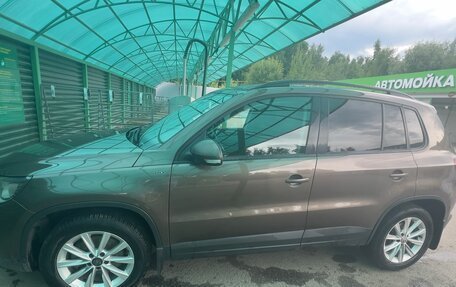 Volkswagen Tiguan I, 2015 год, 1 485 000 рублей, 2 фотография