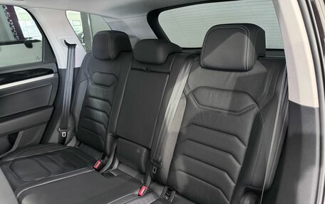 Volkswagen Touareg III, 2021 год, 6 200 000 рублей, 11 фотография
