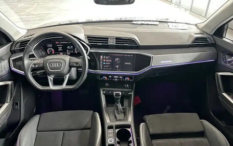 Audi Q3, 2022 год, 1 840 500 рублей, 13 фотография