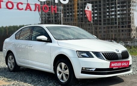Skoda Octavia, 2020 год, 1 869 000 рублей, 2 фотография